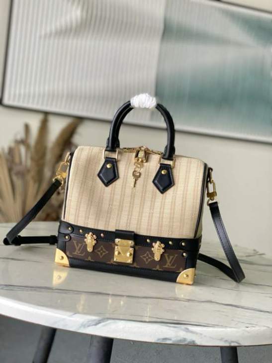 Picture of Louis Vuitton Handbags _SKUfw242320297fw